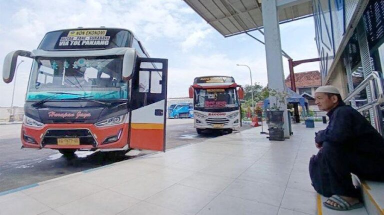 Operasi Patuh di Terminal Bus Antar Kota