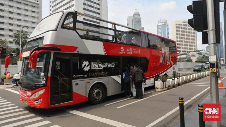 Bus Wisata Gratis Kawasan Kota Tua Jakarta