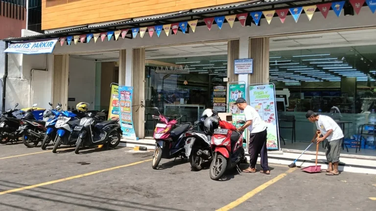 Parkir Publik Ditingkatkan di Pusat Kota Surabaya